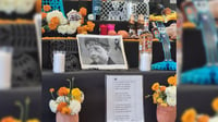 Tienda lagunera dedica altar de muertos a Octavio Ocaña