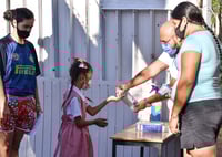 Autoridades educativas y de salud en La Laguna se deslindan de cifras de contagios escolares