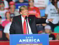 Director de la revista Forbes declara en pesquisa sobre Donald Trump