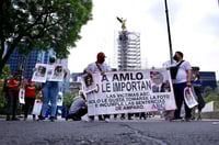El mandatario federal señaló que pedirá a Zoé Robledo, titular del IMSS, que dé a conocer de manera pública esta denuncia. (ARCHIVO)