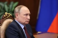 Vladimir Putin acusa a Ucrania de usar a extranjeros como rehenes