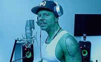 Imagen Residente pide a J Balvin que no se escude en su familia