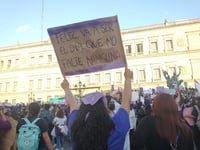 Miles de mujeres toman calles de Saltillo para conmemorar su día y pedir alto a la violencia