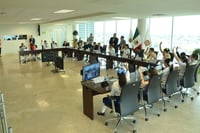 En la presentación del video, los participantes deberán mencionar su nombre y omitir la escuela a la que pertenecen además de que la vestimenta deberá ser blusa o camisa blanca y pantalón de mezclilla. (ARCHIVO)