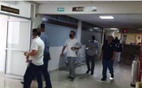 Reportan ingreso de 'El Bronco' al hospital por problemas de salud