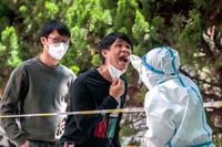 OMS registra 15 millones de muertes por COVID-19 en el mundo