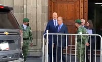 AMLO se reúne en Palacio Nacional con presidente de BlackRock