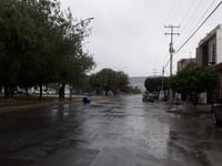 Pese a lluvia ligera, calor no cede en La Laguna
