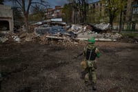 Rusia pierde batalla en río Donest y se retira hacia Jarkóv