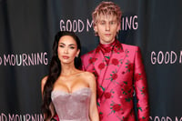 Imagen Megan Fox rompió su 'outfit' de la entrepierna para tener sexo con Machine Gun Kelly