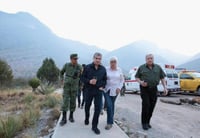 Imagen José María Fraustro y Miguel Riquelme supervisan este domingo acciones de combate a incendios