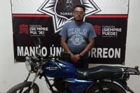 Imagen Aseguran a hombre con moto robada en Torreón