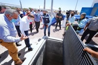 Habitantes del sector reconocieron la importancia de la obra, pues destacaron que significa la solución a las inundaciones. (EL SIGLO DE TORREÓN)