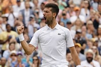 Imagen Novak Djokovic remonta y accede a las semifinales de Wimbledon