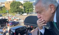 VIDEO: Simpatizantes de AMLO lo sorprenden con serenata en Estados Unidos