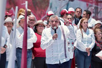 Morena y 'corcholatas' niegan actos anticipados de campaña en Coahuila y el Estado de México