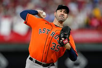 El futuro miembro del Salón de la Fama, Justin Verlander, hizo suficiente para acreditarse su primera victoria de por vida en Serie Mundial y colocar a los Astros de Houston muy cerca de la obtención de su segundo título en el beisbol de las Grandes Ligas. (AP)