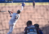 Los aficionados que se dieron cita en el parque la Sección 74, disfrutaron de un emocionante juego finalizado con “walk off” (ARCHIVO) 