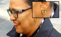La secretaria informó que estos aretes fueron un regalo y que eran de oro. (ESPECIAL)
