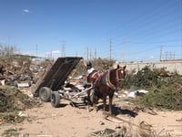 Los centros de transferencia tienen como objetivo que los carromateros no tiren el escombro en cualquier baldío. (EL SIGLO DE TORREÓN)