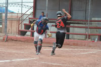 Imagen Mucho bateo en la séptima jornada de la Liga de Softbol Industrial y Comercial