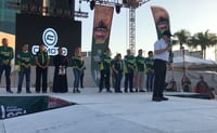 En la Plaza Mayor de Torreón, autoridades municipales y estatales dieron el banderazo de salida al Rally Coahuila 1000.