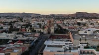Gobernador de Durango busca atraer inversiones a diferentes municipios del estado.