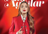 Imagen Majo Aguilar le canta a México