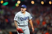 Imagen Los Dodgers de Los Ángeles retiran casillero de Julio Urías