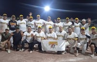 Imagen Piratas se quedan con el campeonato de la Liga de Softbol del Club San Isidro