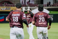 En dramático tercer juego de la serie, entre Cañeros de Los Mochis y Tomateros de Culiacán, los extrainnings volvieron a tomar protagonismo en la victoria guinda 5-4.