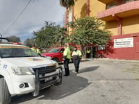 La mañana del domingo elementos de prevención, auxilio y rescate se movilizaron hasta el albergue ubicado a espalda del Auditorio Municipal de Torreón, luego de que reportaran que uno de los indigentes alojados estaba inconsciente.