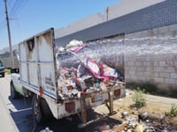 Imagen Incendio de auto y camioneta moviliza a los cuerpos de Bomberos en Torreón