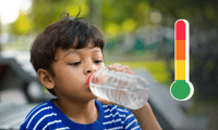 Hidratación en niños ¿cuánta agua deben tomar?