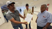El Instituto Mexicano del Seguro Social se negaba a entregar una copia de las resoluciones de las pensiones otorgadas. (SERGIO A. RODRÍGUEZ)