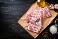 El consumo de carne de puerco impacta de manera positiva a la salud, pero también hay personas que deberían tener cuidado al comerla.