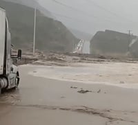 Cerrada la Monterrey-Saltillo por fuertes lluvias. (EL SIGLO DE TORREÓN)