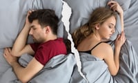 ¿Qué es el divorcio del sueño y por qué beneficia a las relaciones?