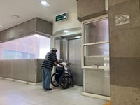 Imagen Se reanuda operación de elevador de la Clínica 53 de Gómez Palacio