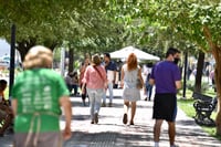 El Paseo Colón se ha consolidado como el punto de encuentro para la convivencia familiar. (CORTESÍA)