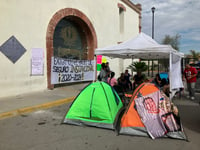 Protestas en la Casa de Gobierno de Gómez Palacio (EL SIGLO DE TORREÓN)