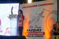 Imagen Dan reconocimiento a Ana Paula Vázquez, medallista olímpica