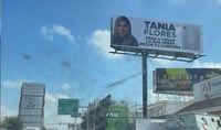 Tania Vannesa Flores Guerra en espectacular de Monclova. 