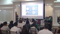 Imagen Buena participación de estudiantes y docentes en curso taller de actualización jurídica