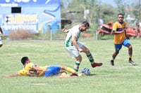 El duelo se vivió intensamente de principio a fin en las instalaciones de Laguna Sport. (Fotos Enrique Terrazas)