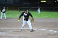 Imagen Final de Temporada: Emocionantes playoffs en la Liga de Softbol de Bola Lenta