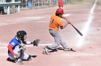 Imagen Disputa intensa por los boletos a los Playoffs en la Liga de Beisbol de Empleados y Profesionistas