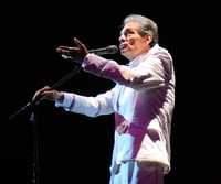 Recuerdos. El 24 de agosto de 2015, José José se presentó en el Teatro Nazas de Torreón como parte
de la obra Amar y querer. (RAMÓN SOTOMAYOR) 