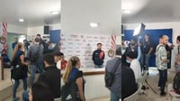 Imagen ¿Qué ocurrió en la sala de prensa de Chivas con los reporteros y jugadores?