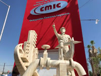 CMIC Develan Monumento al Constructor para conmemorar el 51 aniversario de CMIC Laguna